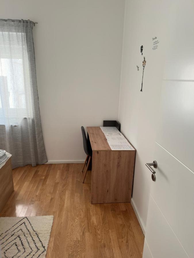 City Rent 1 Осієк Екстер'єр фото
