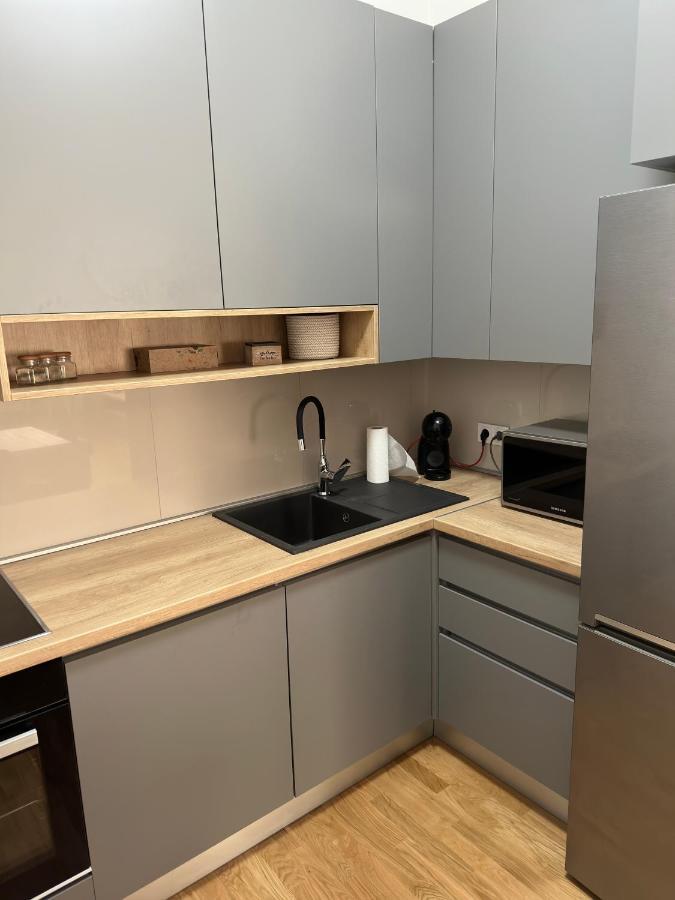 City Rent 1 Осієк Екстер'єр фото
